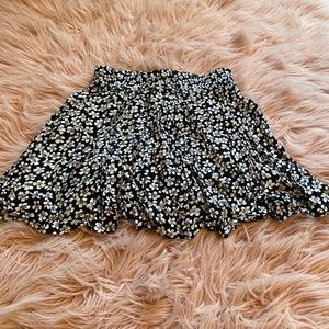 Brandy Melville flowy skirt